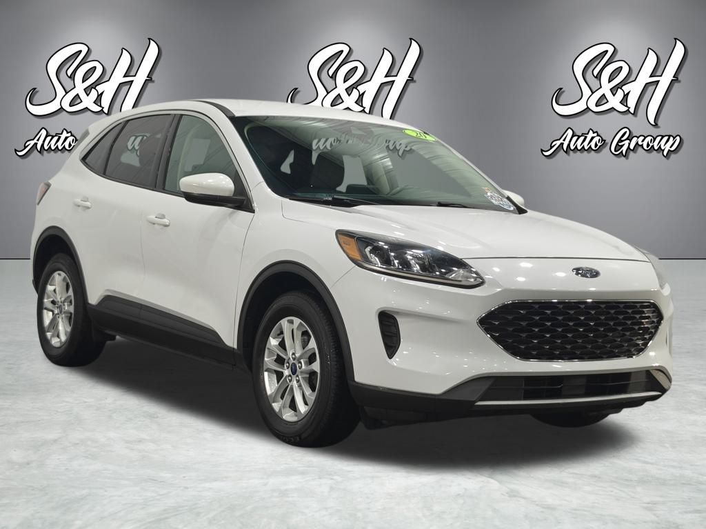 2020 Ford Escape SE photo 2