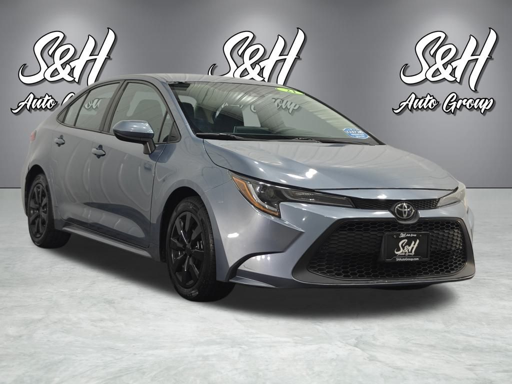 2021 Toyota Corolla LE photo 2