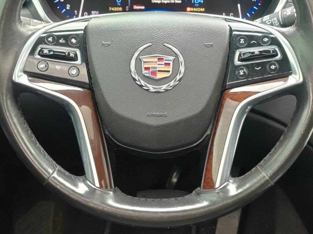 Used 2016 Cadillac SRX Luxury SUV