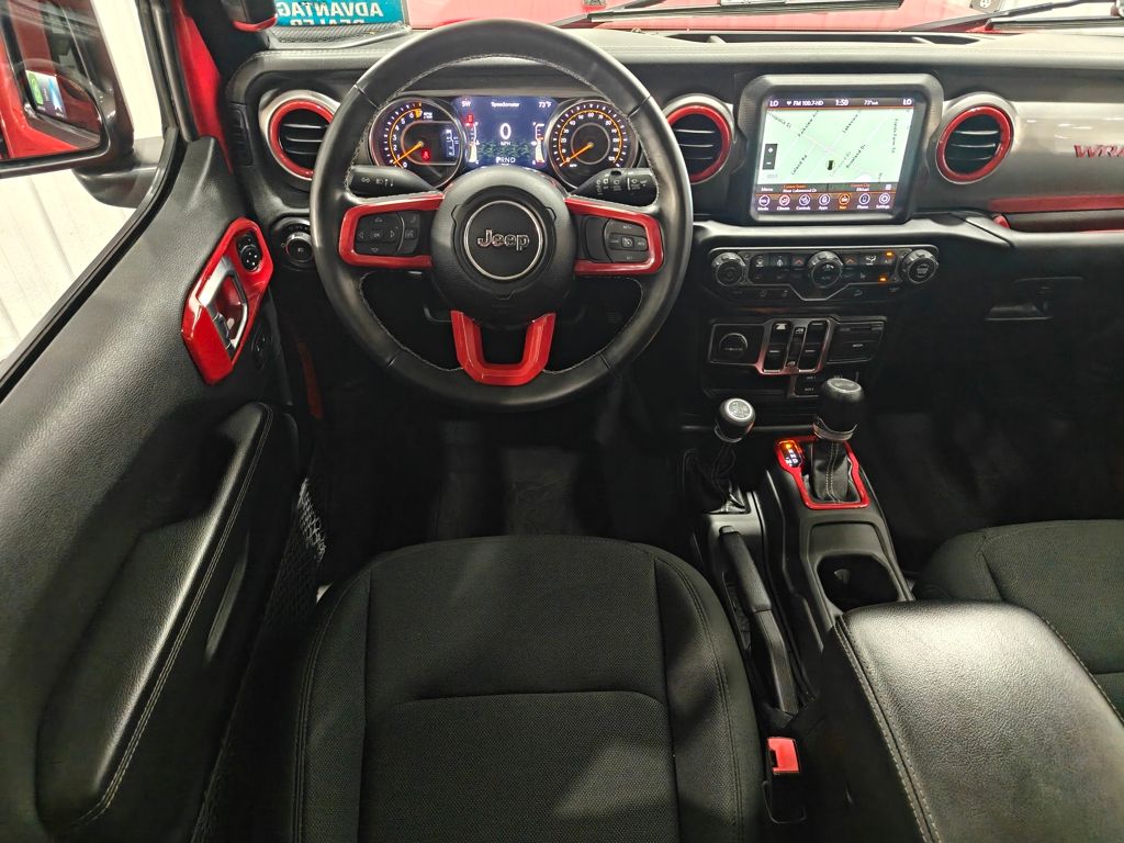 2021 Jeep Wrangler Unlimited Sahara photo 3