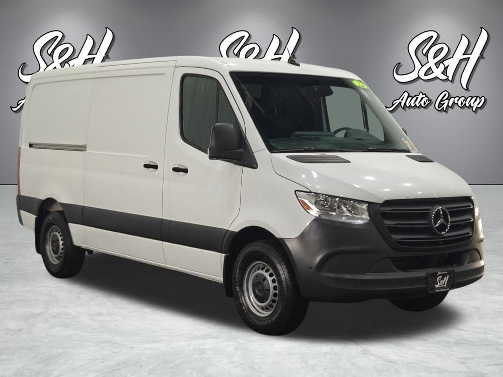 Used 2022 Mercedes-Benz Sprinter 1500 Cargo Van 144 in. WB Cargo Van