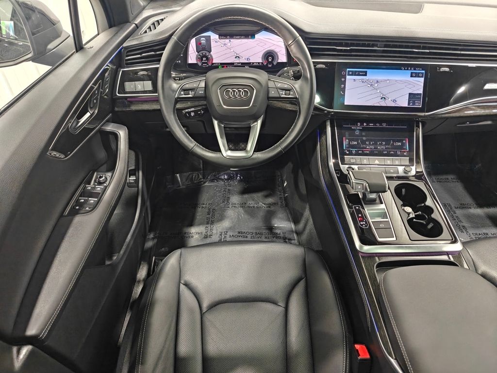 Used 2025 Audi Q7 45 Premium Plus SUV