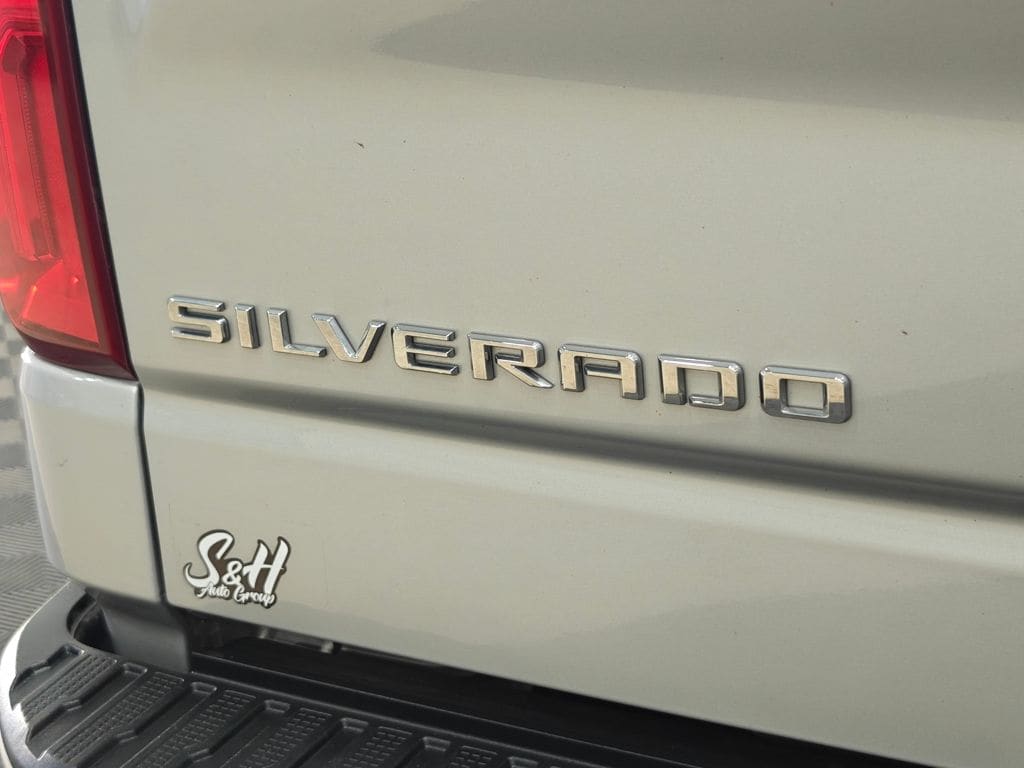2022 Chevrolet Silverado 1500 Limited Custom - Photo 43