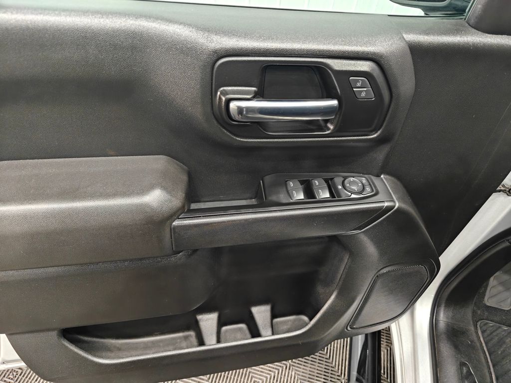 2022 Chevrolet Silverado 1500 Limited Custom - Photo 41