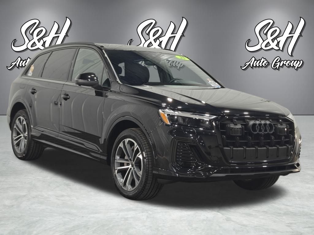Used 2025 Audi Q7 45 Premium Plus SUV