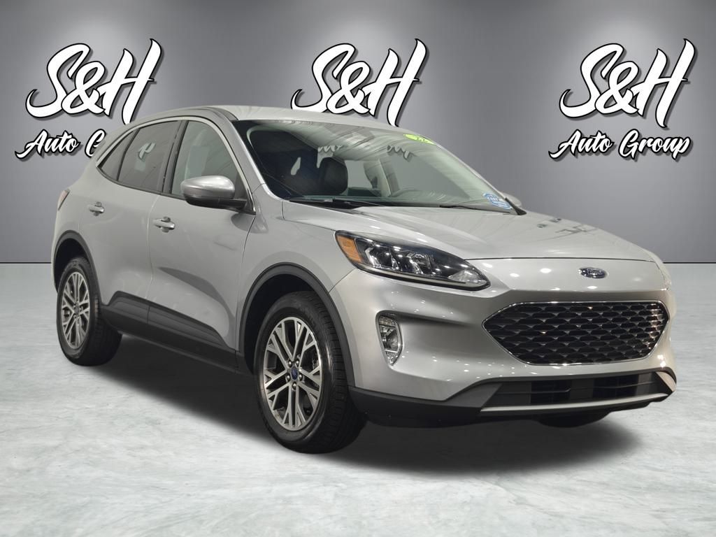 2022 Ford Escape SEL photo 2