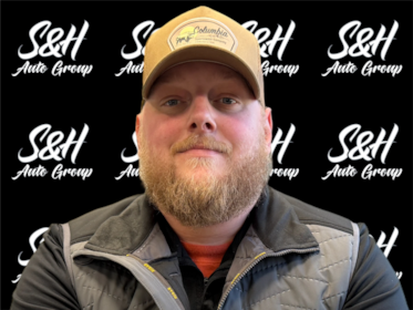 Staff member Tony Thar from ID_17c4b8