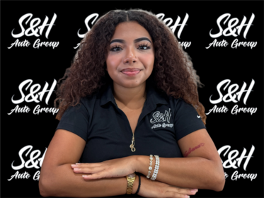 Staff member Oriana Calderon from ID_d8a329