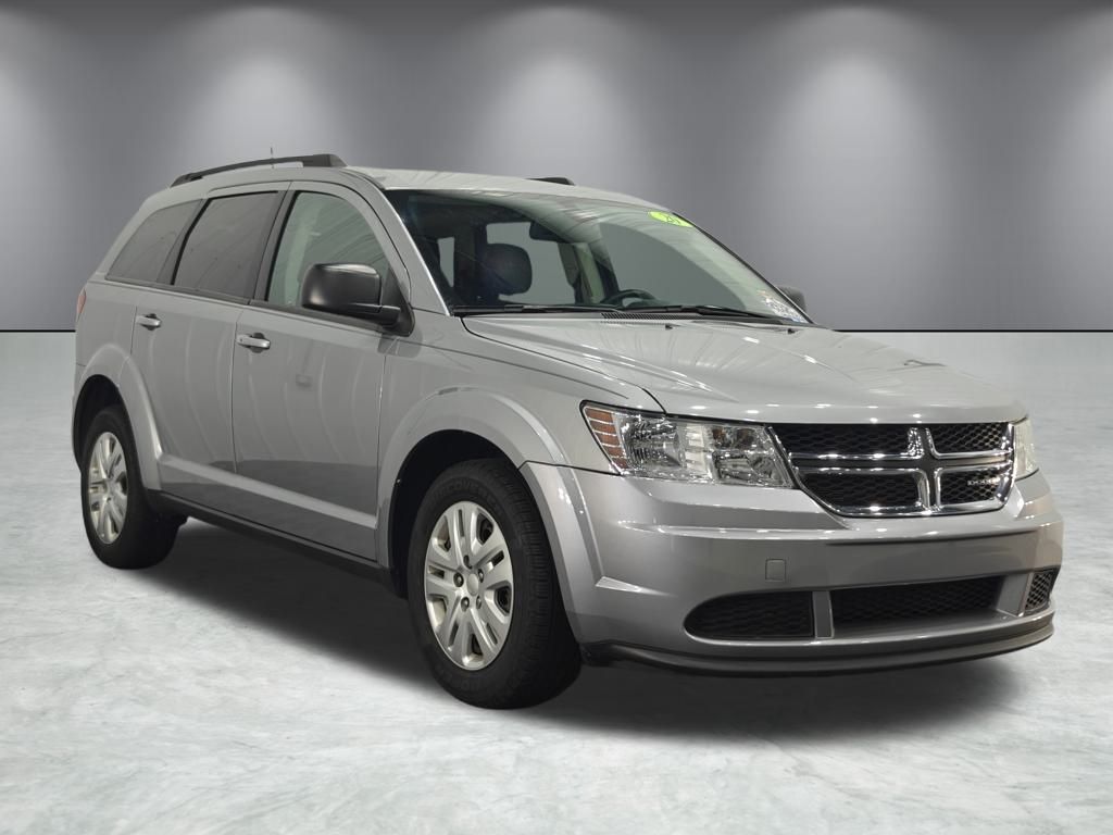 2020 Dodge Journey SE photo 2