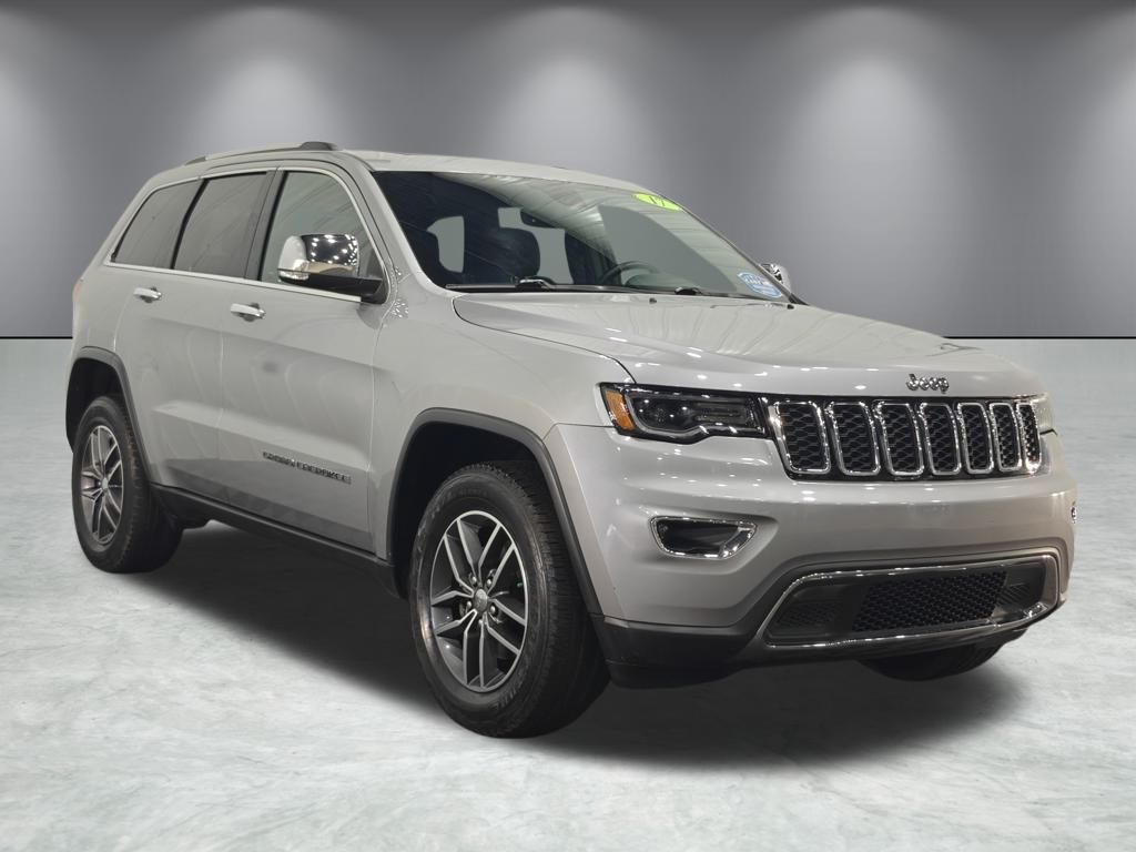 2017 Jeep Grand Cherokee Limited photo 2