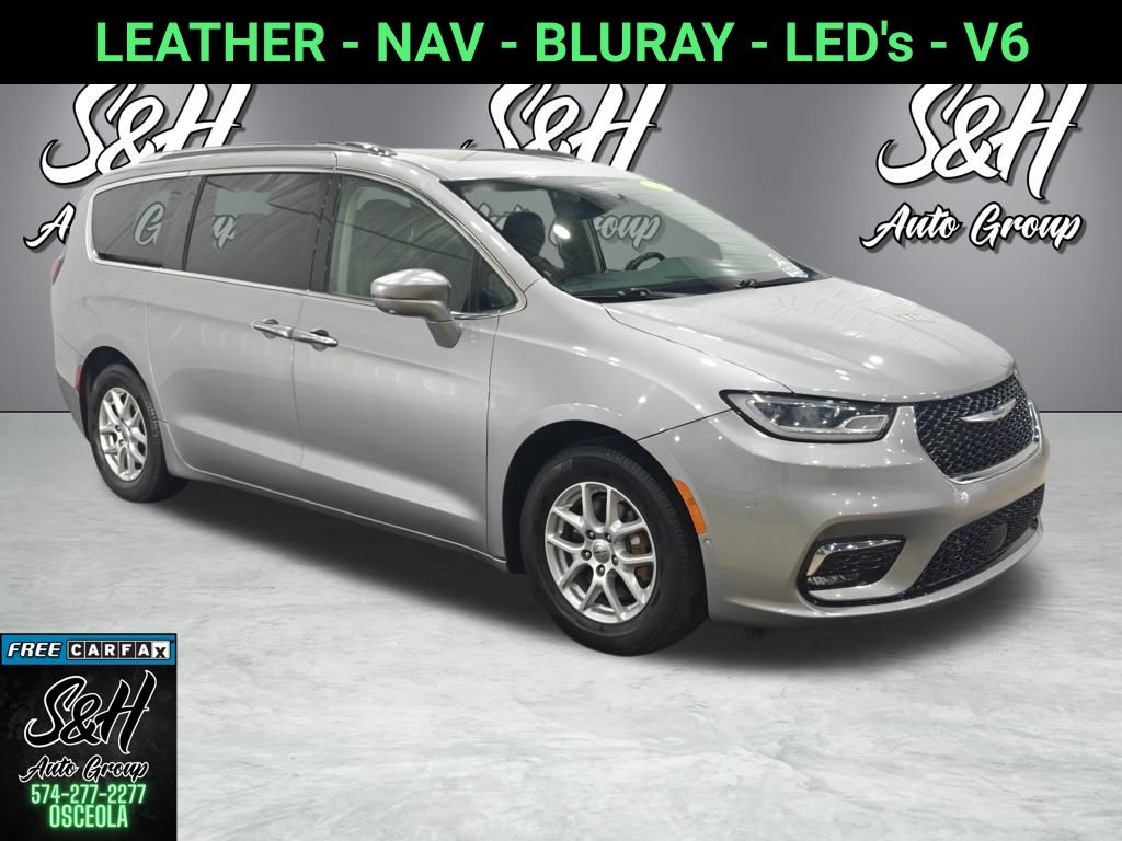 2021 Chrysler Pacifica Touring L's photo