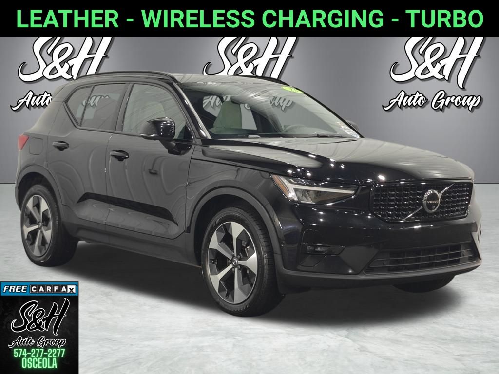 2023 Volvo XC40