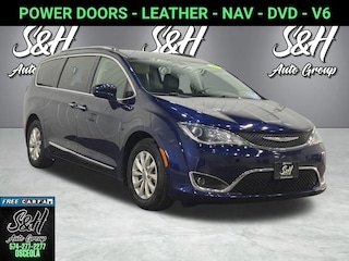 2018 Chrysler Pacifica Touring L Minivan/Van