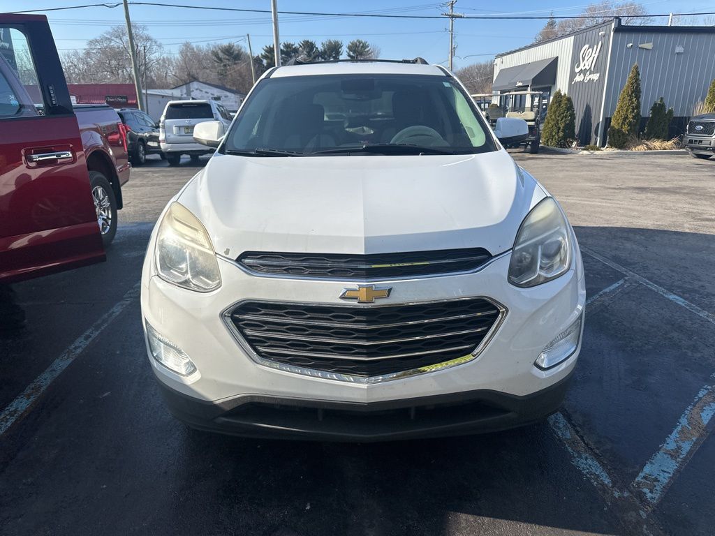 2016 Chevrolet Equinox LT's photo