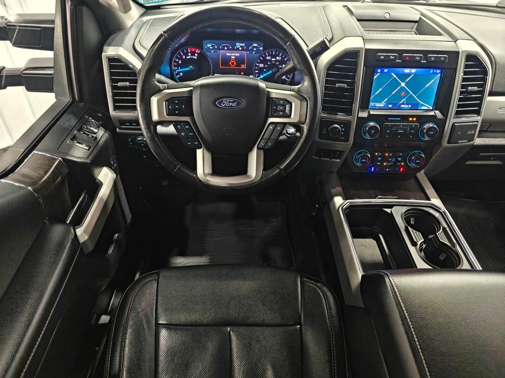 Used 2020 Ford F-250SD Lariat Truck