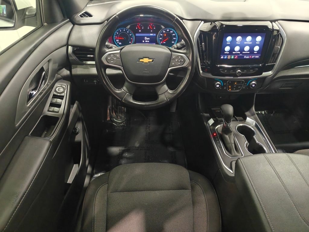 Used 2022 Chevrolet Traverse LT SUV