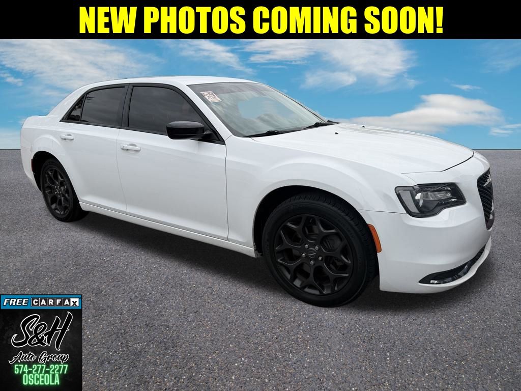 2019 Chrysler 300 Touring