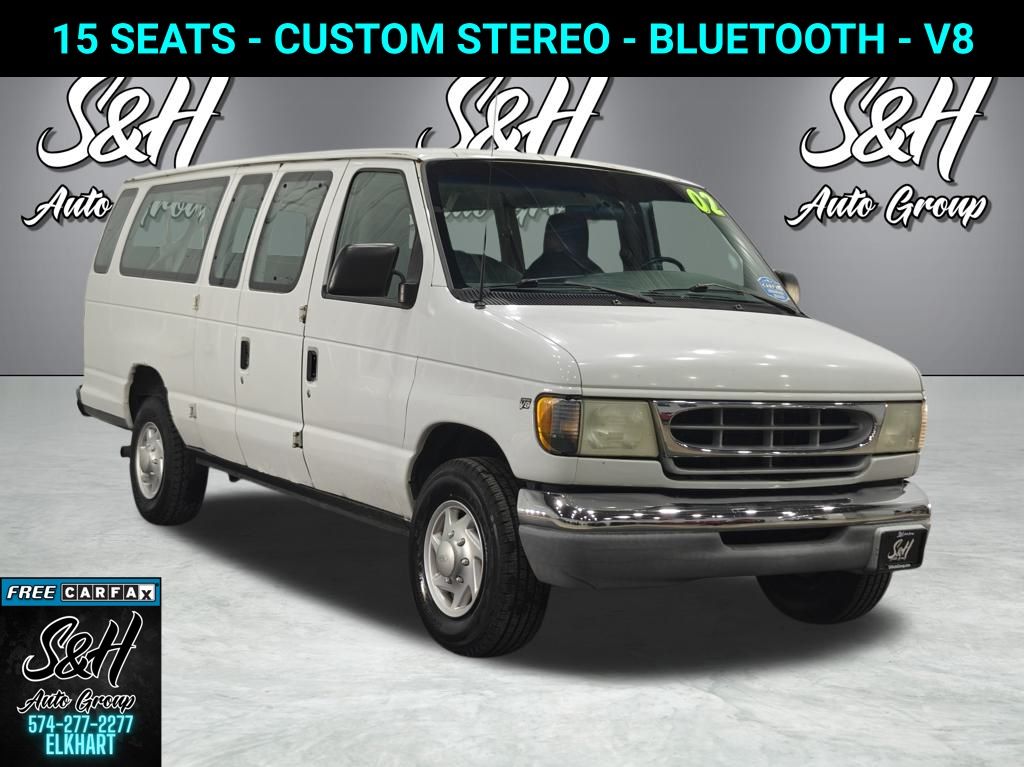 2002 Ford Econoline Wagon XL's photo