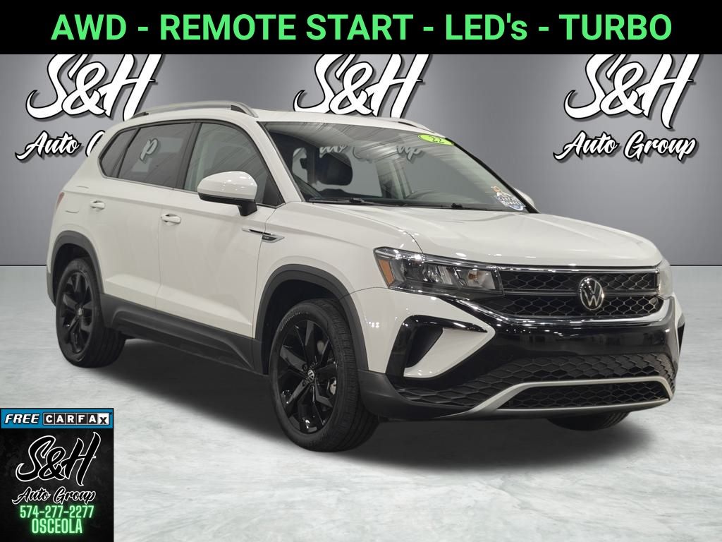 2022 Volkswagen Taos SE's photo