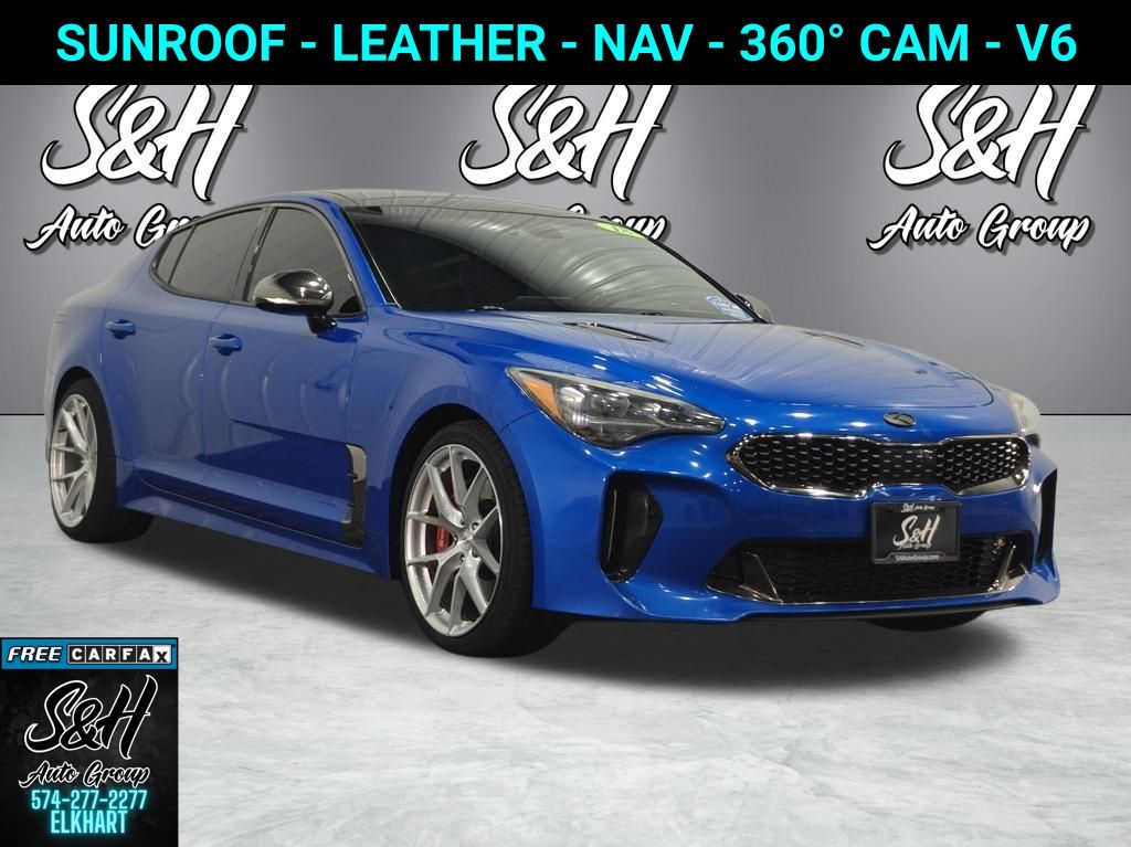 2018 Kia Stinger GT2's photo