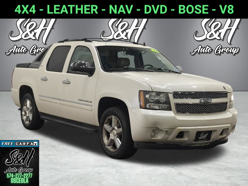 2011 Chevrolet Avalanche 4WD Avalanche LTZ's photo