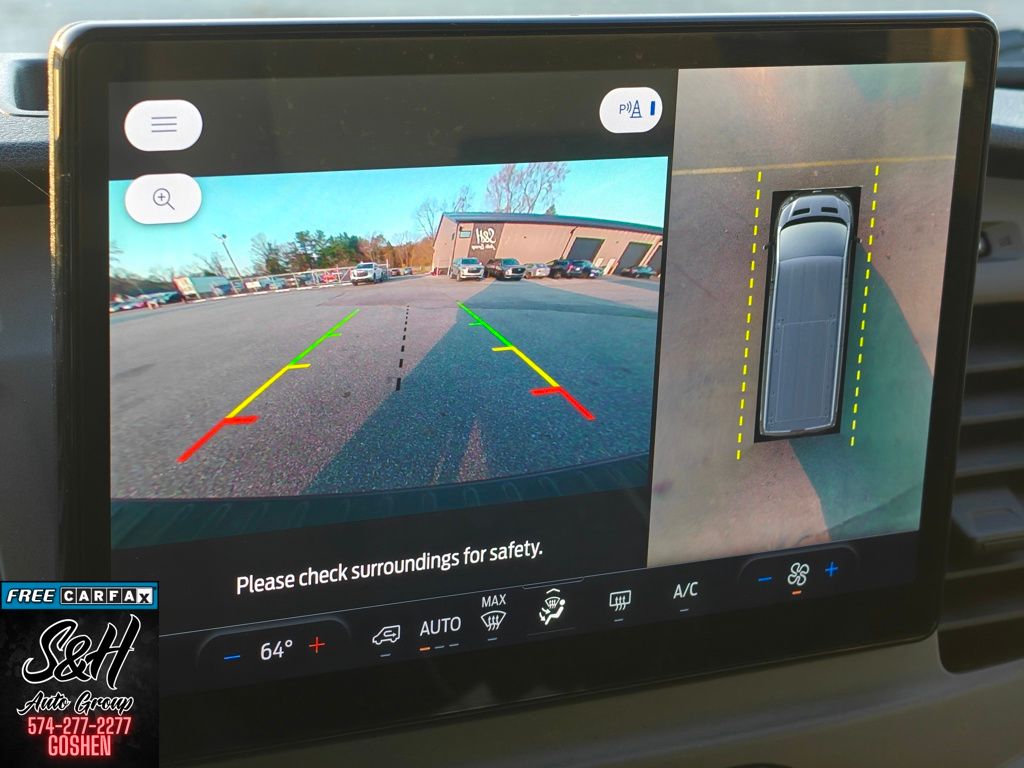 2022 Ford Transit Passenger XL photo 3