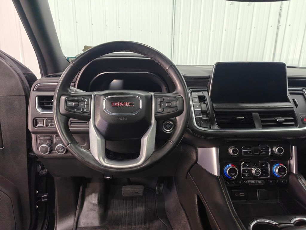 Used 2023 GMC Yukon XL SLT SUV
