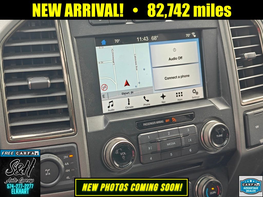 2018 Ford F-150 Raptor photo 2