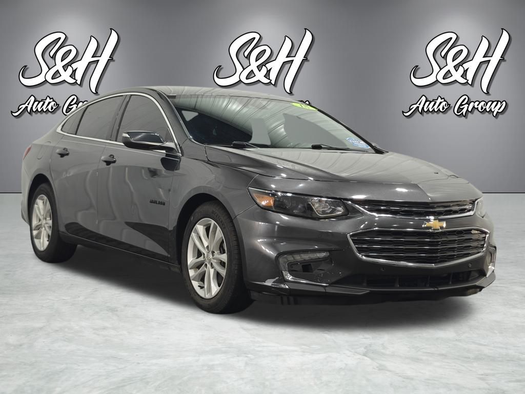 2018 Chevrolet Malibu 1LT photo 2