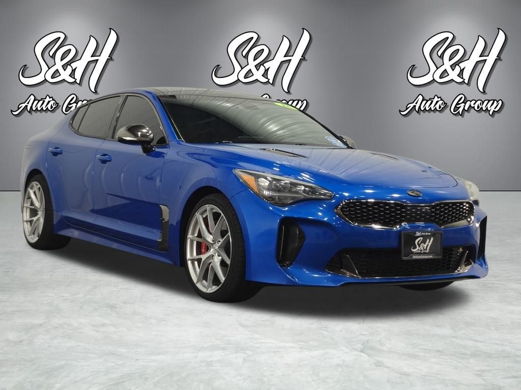 Used 2018 Kia Stinger GT2 Sedan
