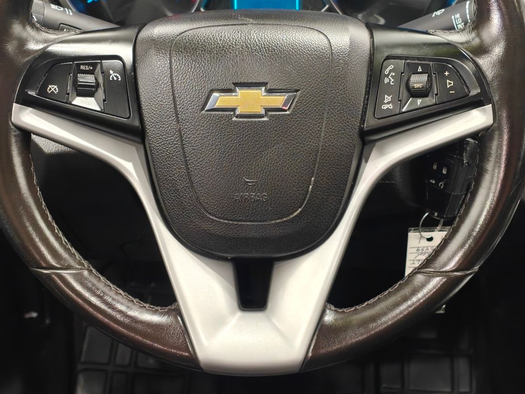 2014 Chevrolet Cruze photo 4