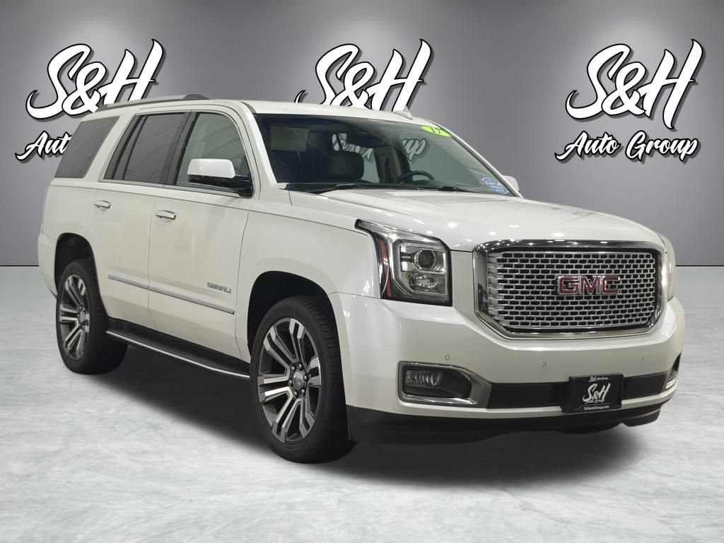 2017 Gmc Yukon Denali photo 2