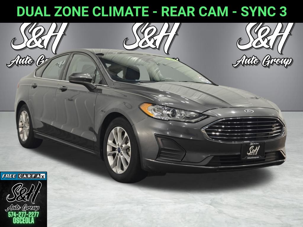 2020 Ford Fusion SE