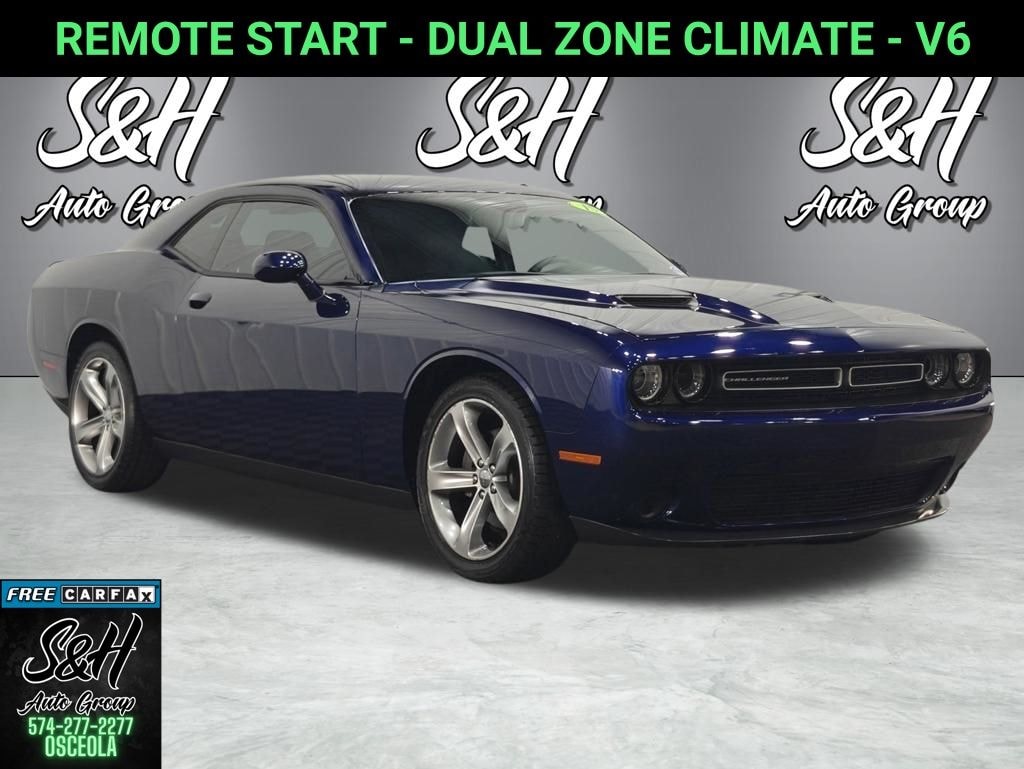 Used 2015 Dodge Challenger SXT Coupe