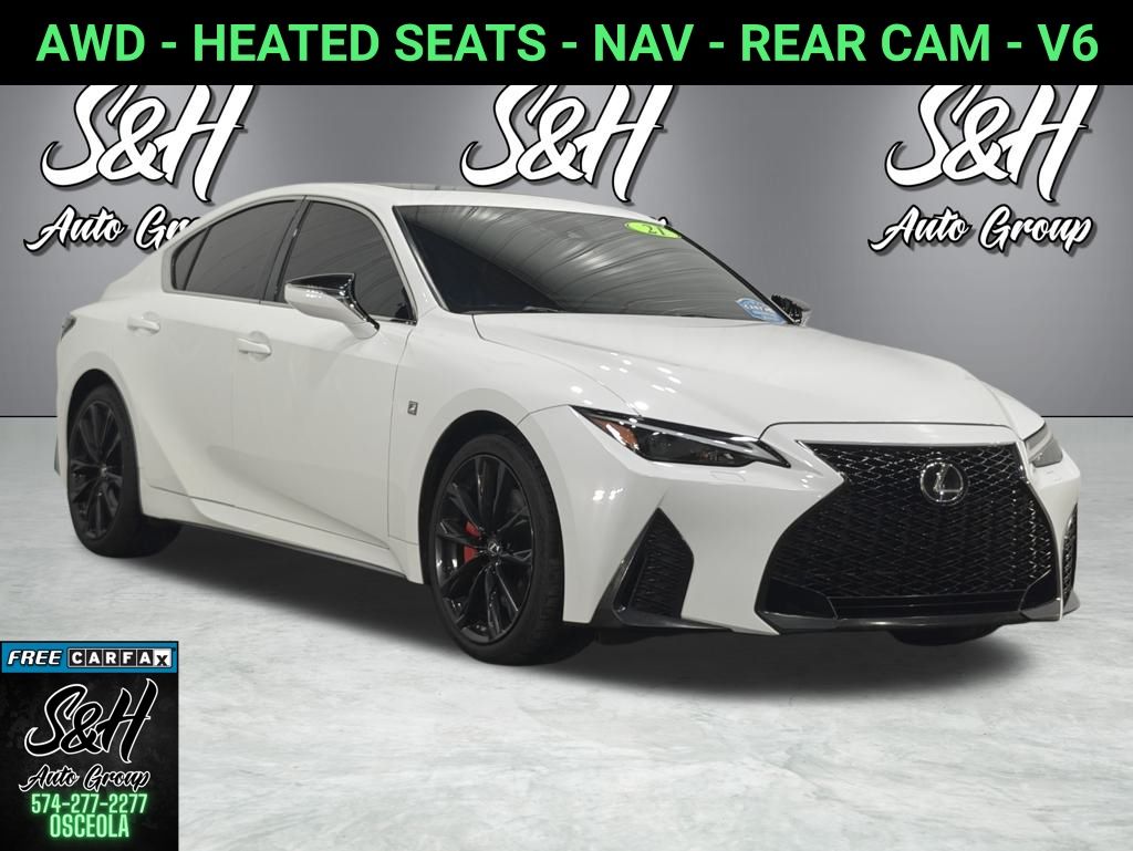 2021 Lexus IS Base's photo