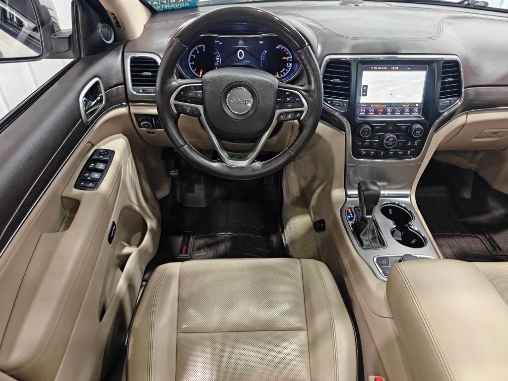 Used 2018 Jeep Grand Cherokee Overland SUV