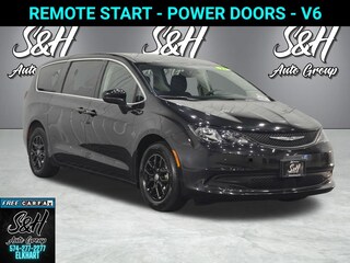 2023 Chrysler Voyager LX Minivan/Van