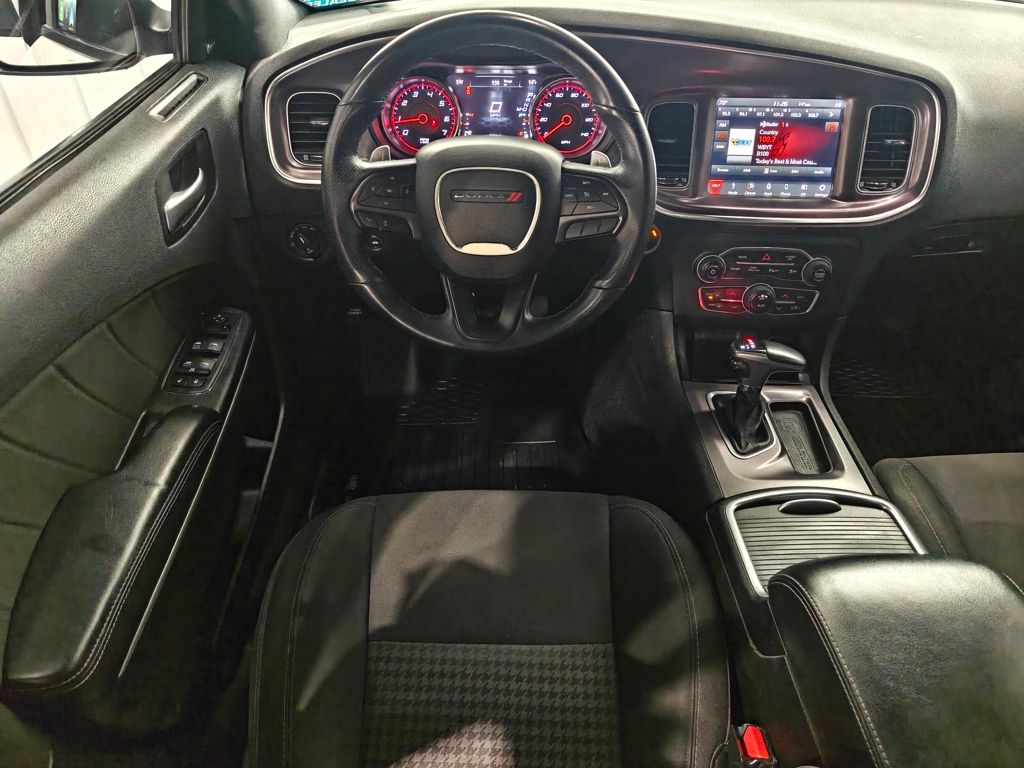 2019 Dodge Charger GT photo 4
