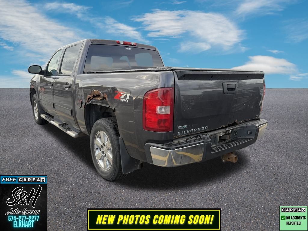 2010 Chevrolet Silverado 1500 LT photo 3