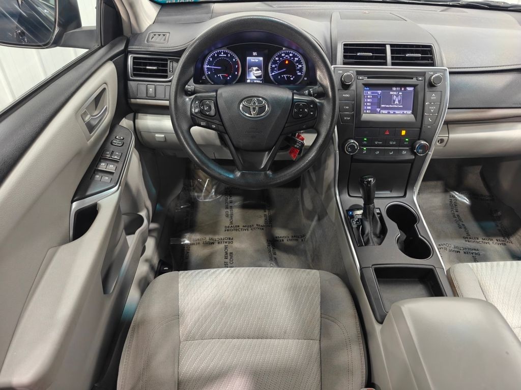 Used 2017 Toyota Camry LE Sedan