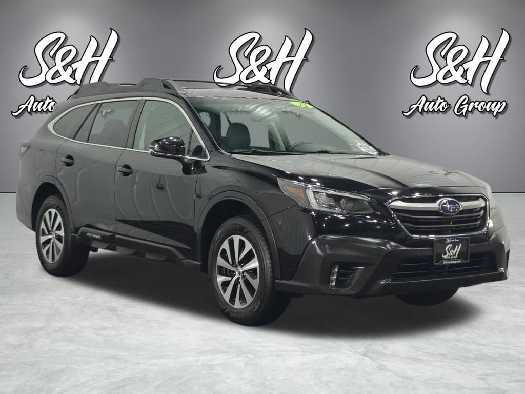 Used 2022 Subaru Outback Premium SUV