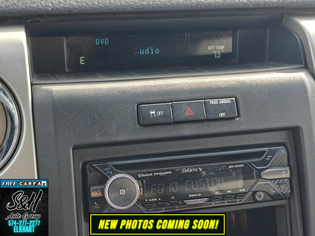 2013 Ford F-150 XLT photo 2