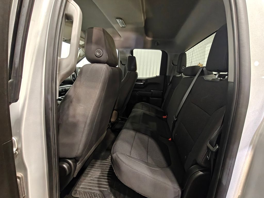 2022 Chevrolet Silverado 1500 Limited Custom - Photo 28