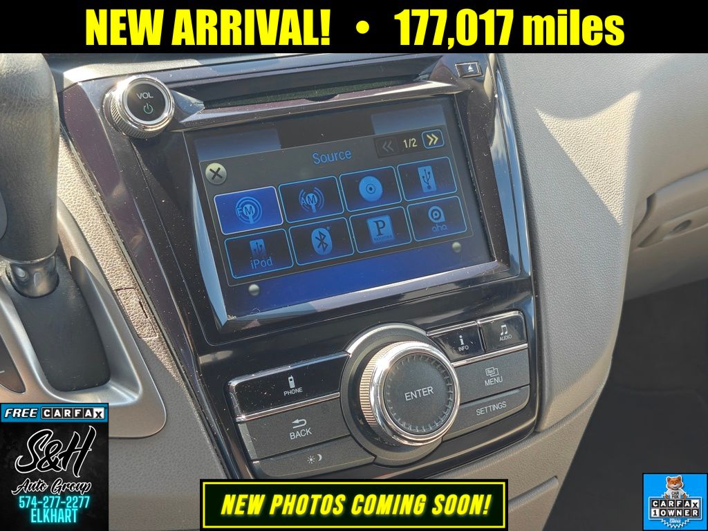 2014 Honda Odyssey EX photo 2