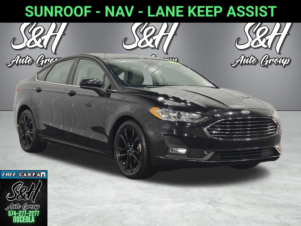 2019 Ford Fusion SE FWD's photo