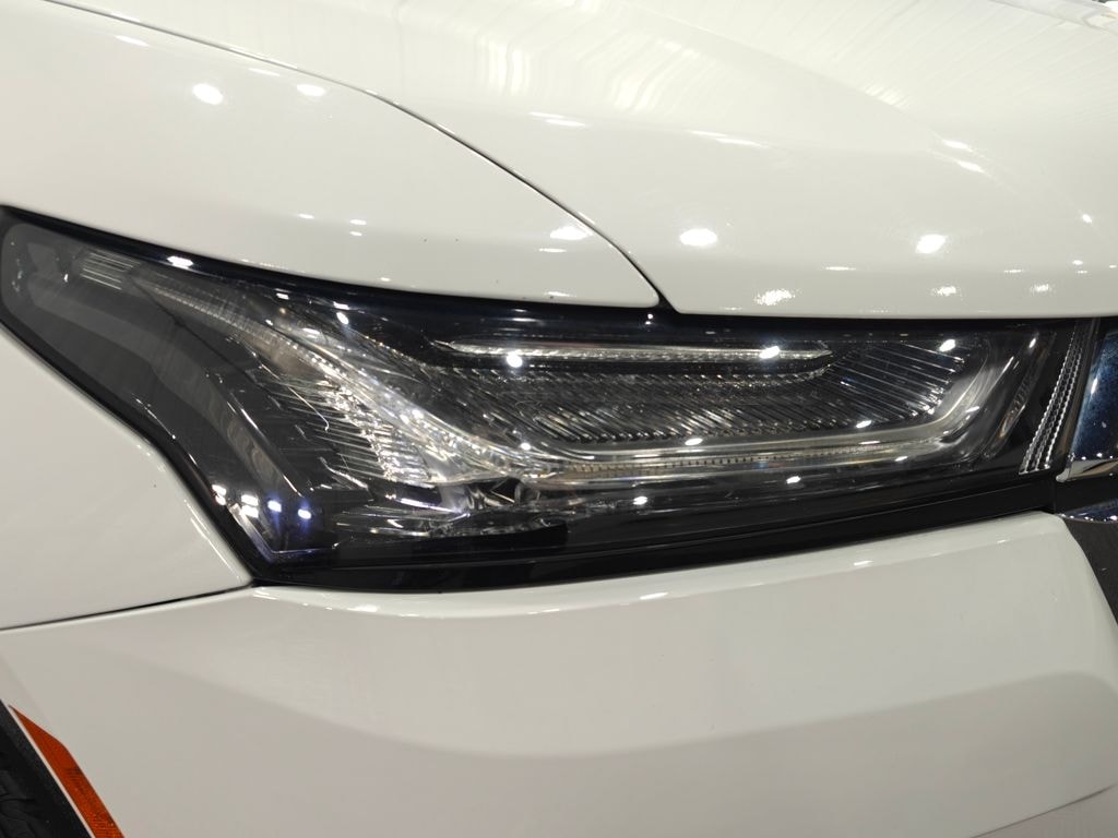 Used 2022 Chevrolet Traverse LT Leather SUV