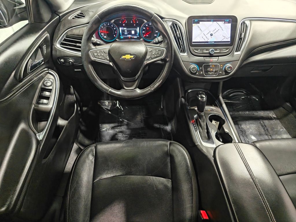 2018 Chevrolet Malibu 1LT photo 4