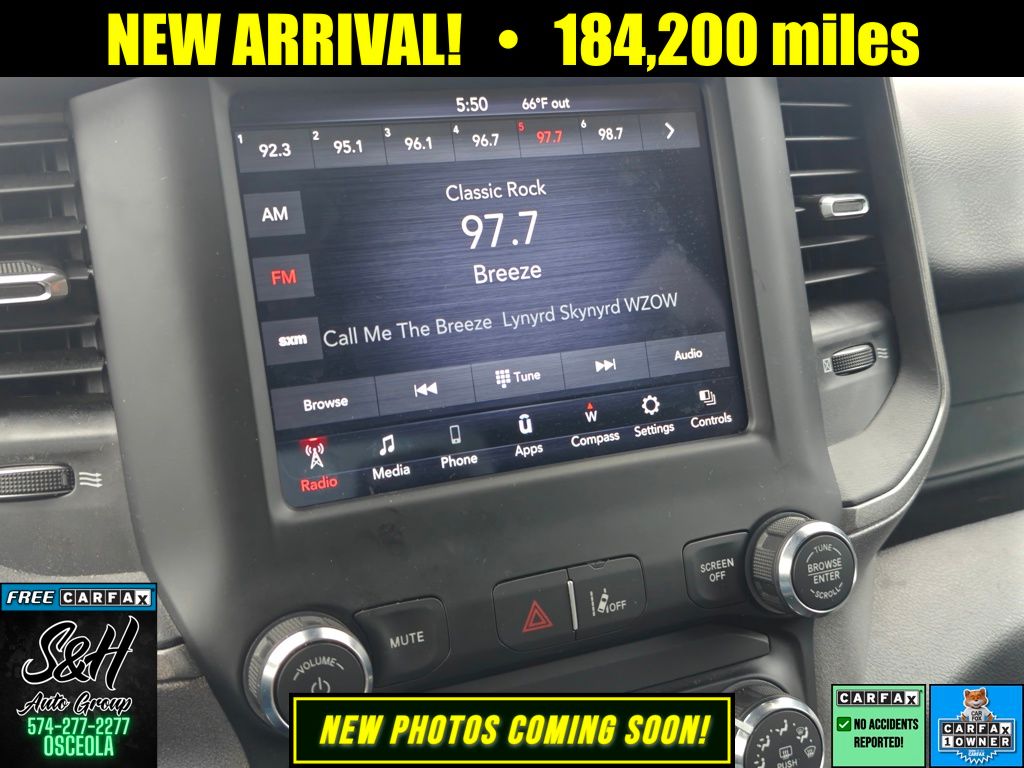 2021 Ram 1500 Tradesman photo 2
