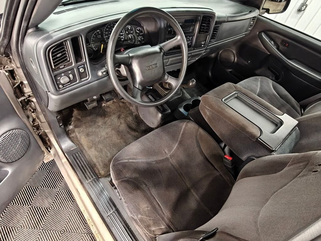 Used 2000 GMC Sierra 1500 SL Truck