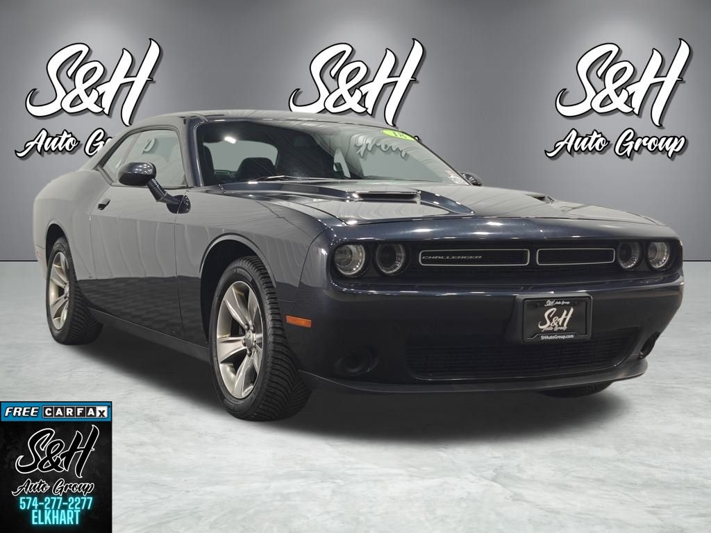 2018 Dodge Challenger SXT's photo